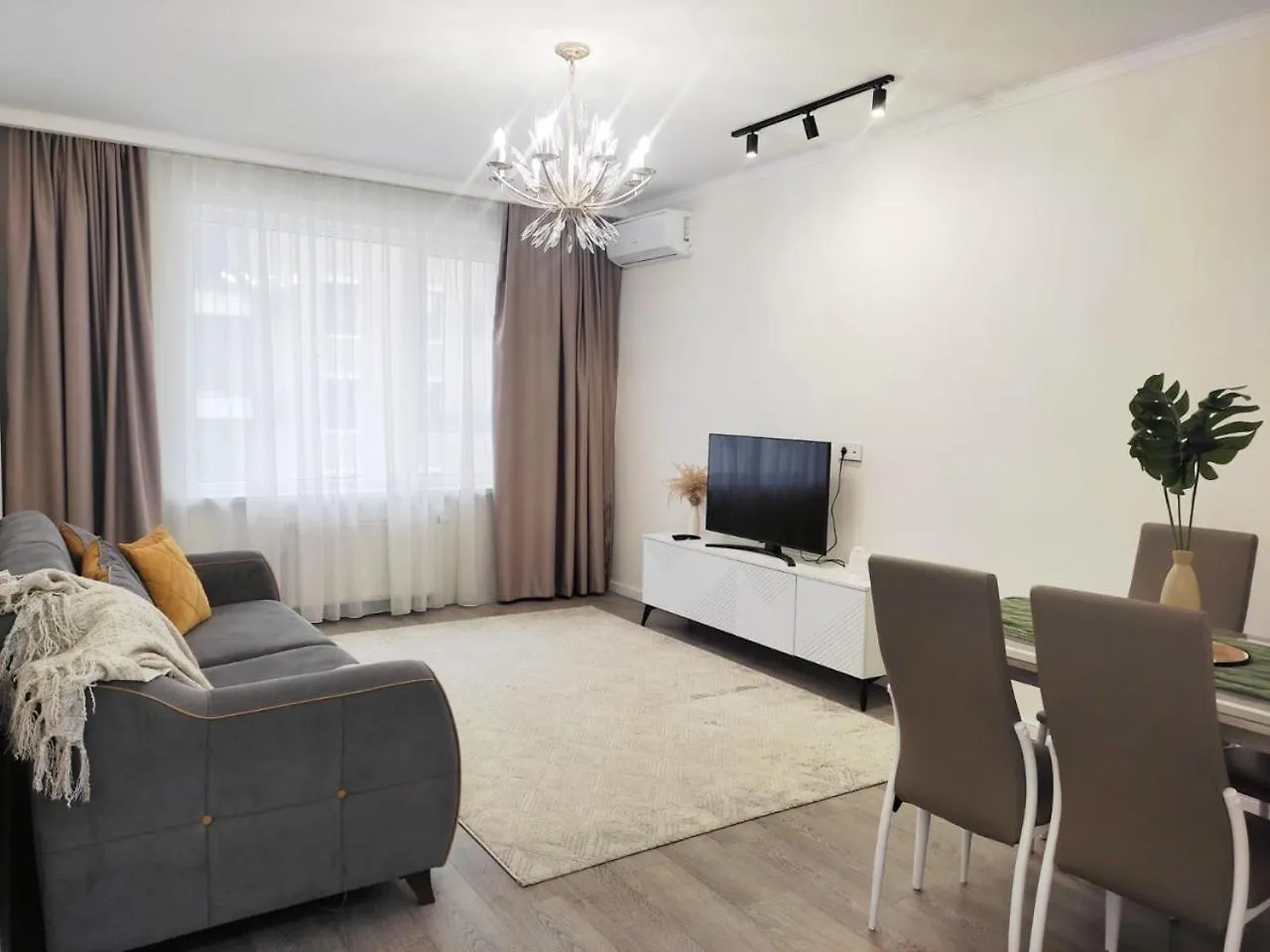 Qonaq Apartments 4You 191 Almaty
